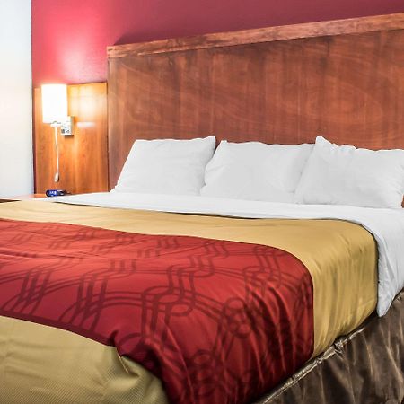 Econo Lodge Brockport Buitenkant foto